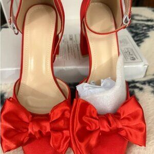Chic Red Satin Bow Heels